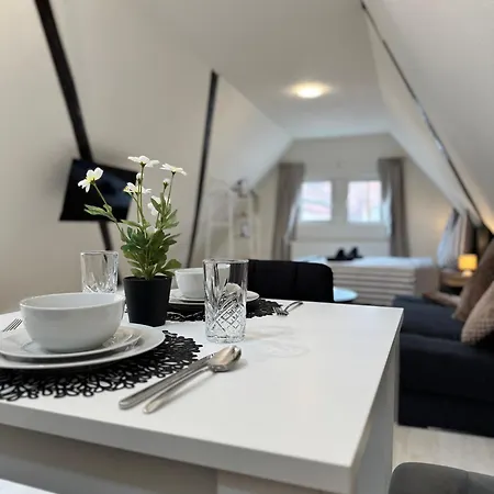 Apartment Feel Like 5